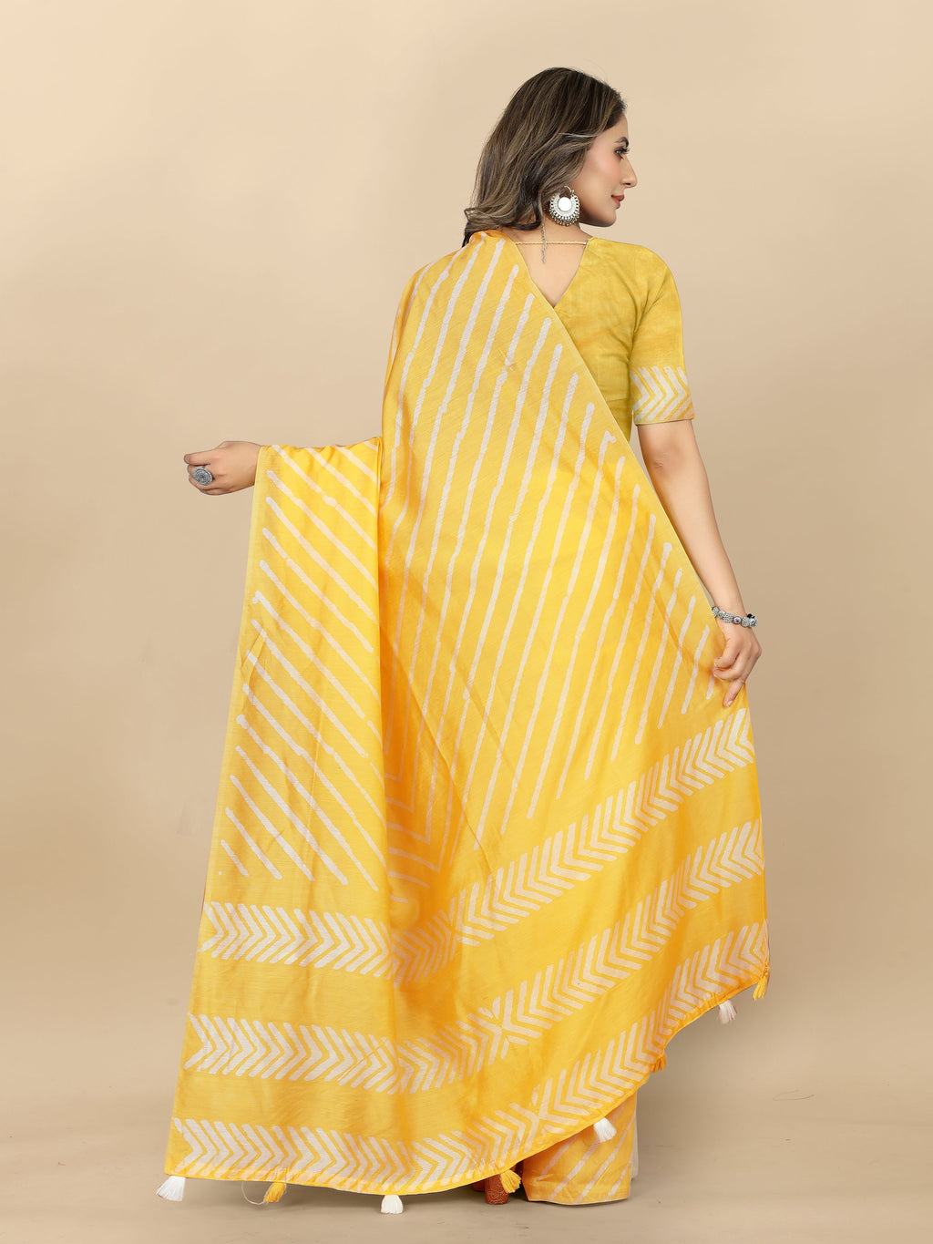 Vedant Vastram Designer Digital Print Batik Saree - Yellow