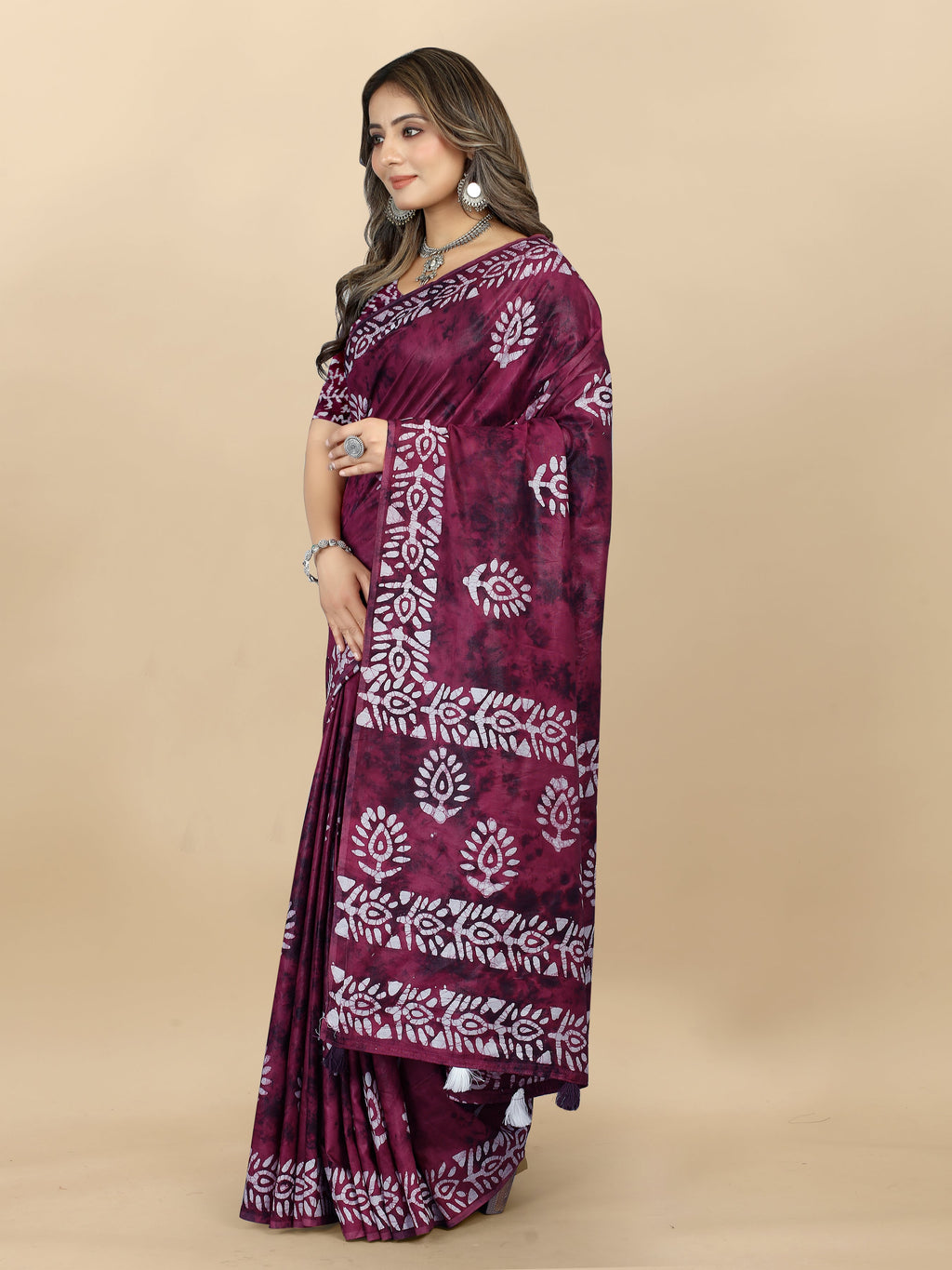 Vedant Vastram Designer Digital Print Batik Saree - Wine