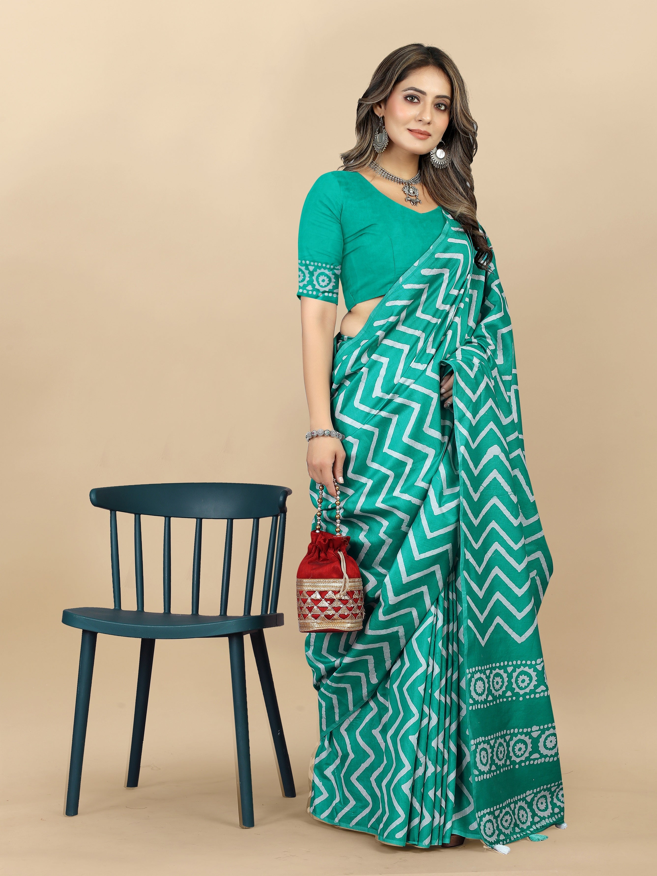 Vedant Vastram Designer Digital Print Batik Saree - Rama