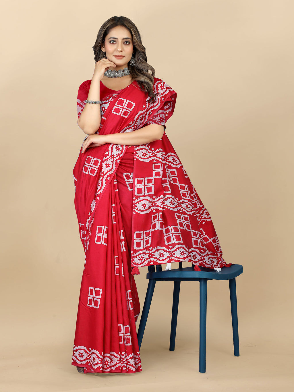 Vedant Vastram Designer Digital Print Batik Saree - Red