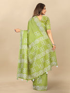 Vedant Vastram Designer Digital Print Batik Saree - Parrot