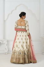 Kesar Fab White Zari Silk Hand_Woven Lehenga