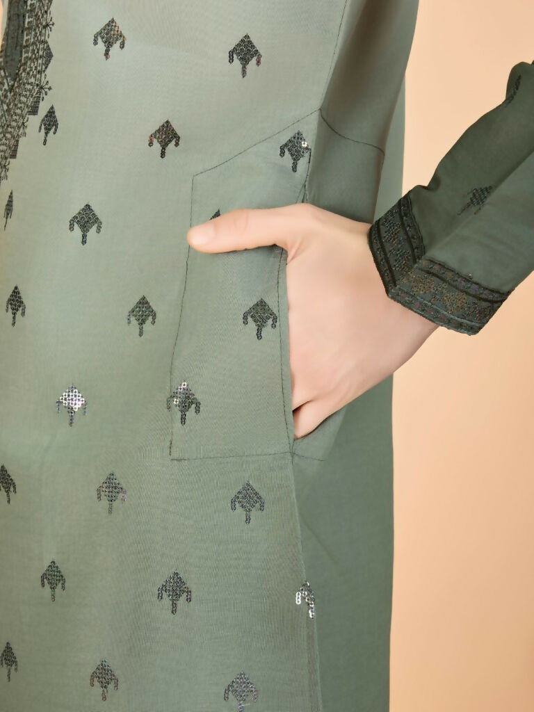 Vastranavya Ombre Green Premium Viscose Silk Thread & Sequence Embroidery work Kurta