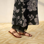 Pimu Women Floral Printed Pleated Pure Cotton Kurta with Palazzos-Black