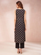 Yufta Black Ethnic Motifs Round Neck Straight Kurta