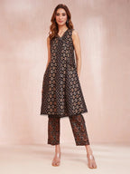 Yufta Black Ethnic Motifs Straight Kurta Trouser Set