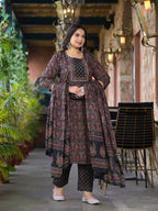 Yufta Black & Red Floral Print Straight Plus size Kurta Trouser And Dupatta Set