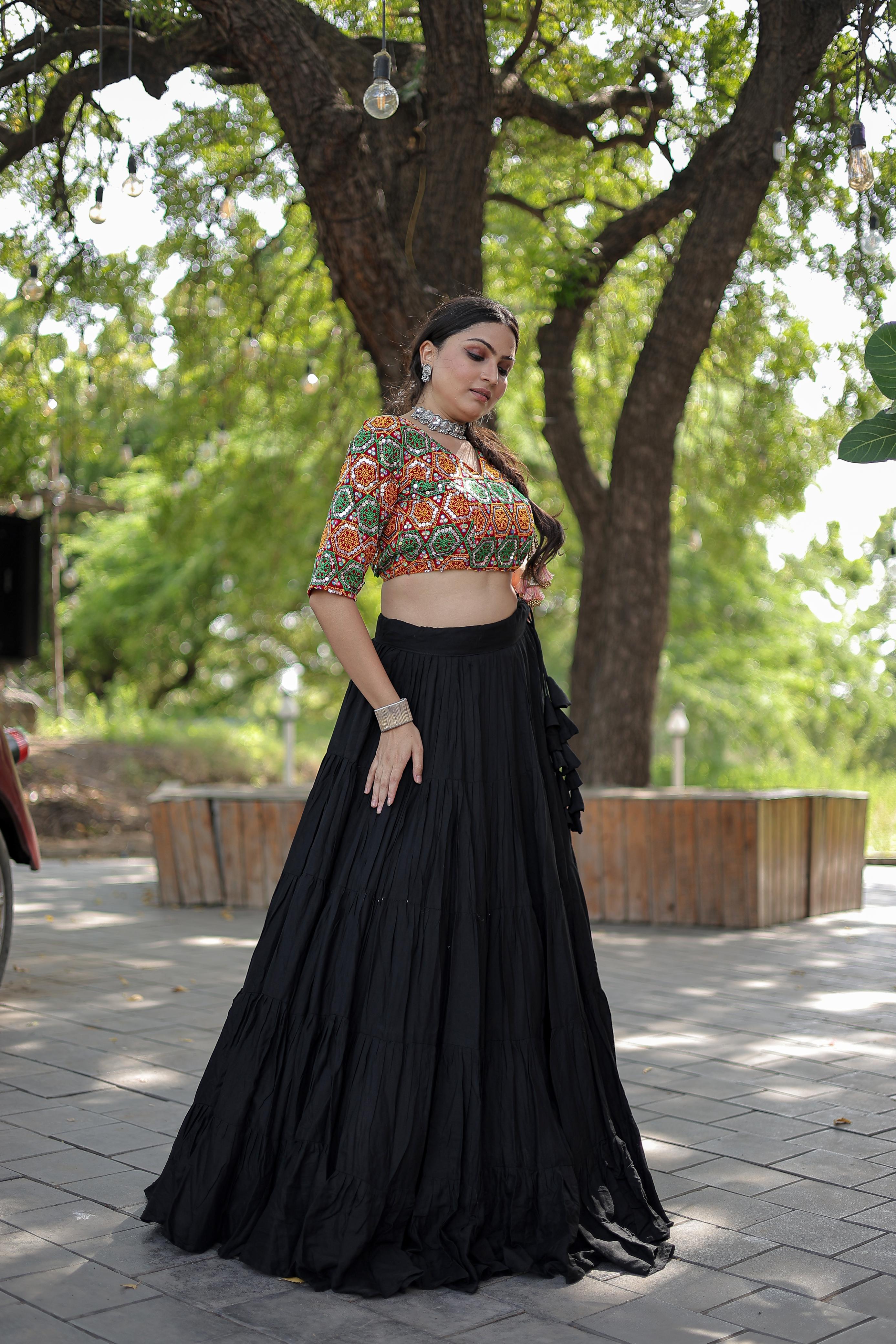 Lorenvalley Black Premium Rayon Lehenga with Georgette Embroidered Traditional Thread work Choli