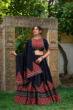 Lorenvalley Black Pure Cotton Plain With Printed And Paper Mirror Work Lace Lehenga Choli