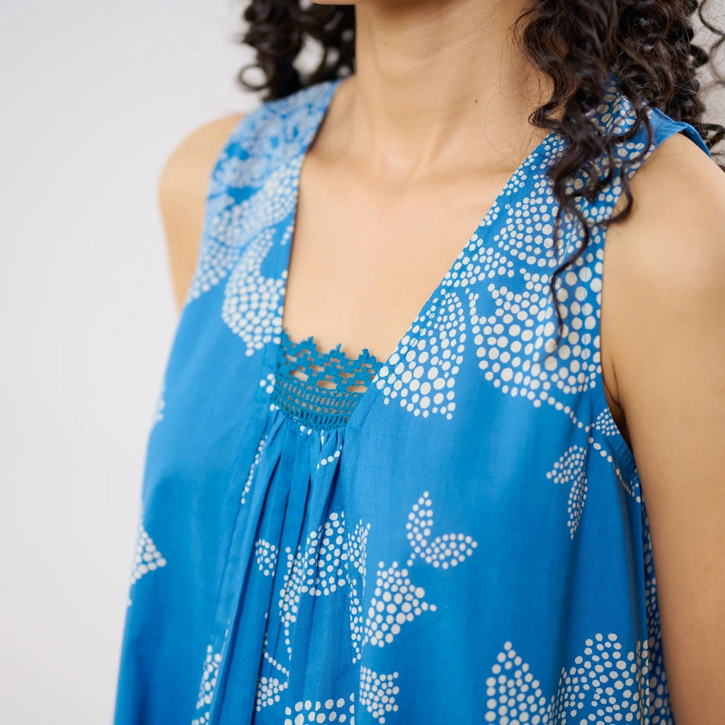 Pimu Women Floral Printed Pleated Pure Cotton Kurta with Palazzos-Blue