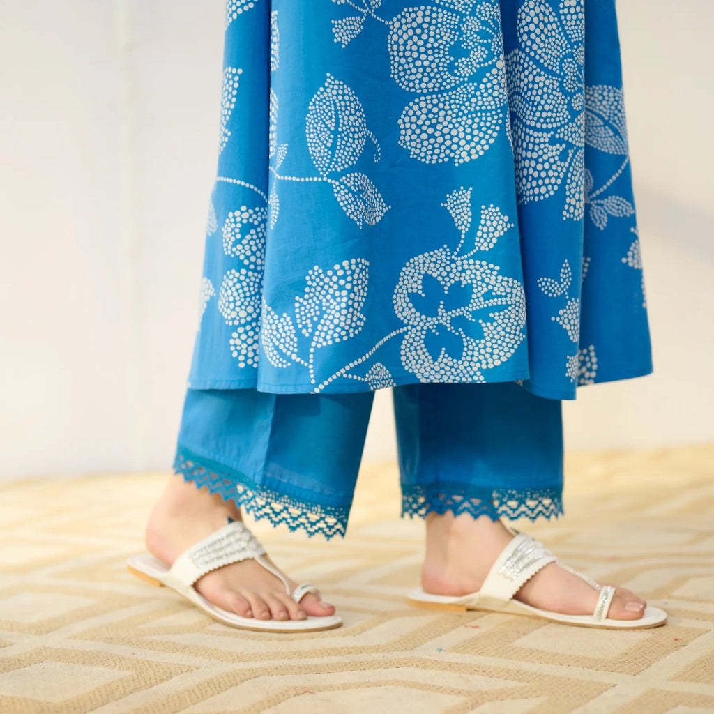 Pimu Women Floral Printed Pleated Pure Cotton Kurta with Palazzos-Blue
