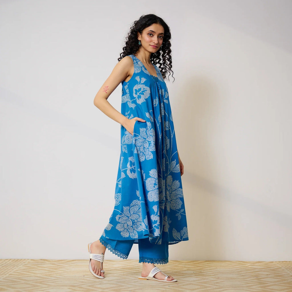 Pimu Women Floral Printed Pleated Pure Cotton Kurta with Palazzos-Blue