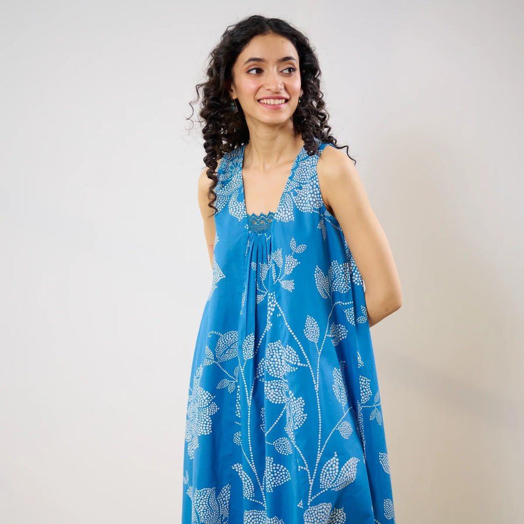 Pimu Women Floral Printed Pleated Pure Cotton Kurta with Palazzos-Blue