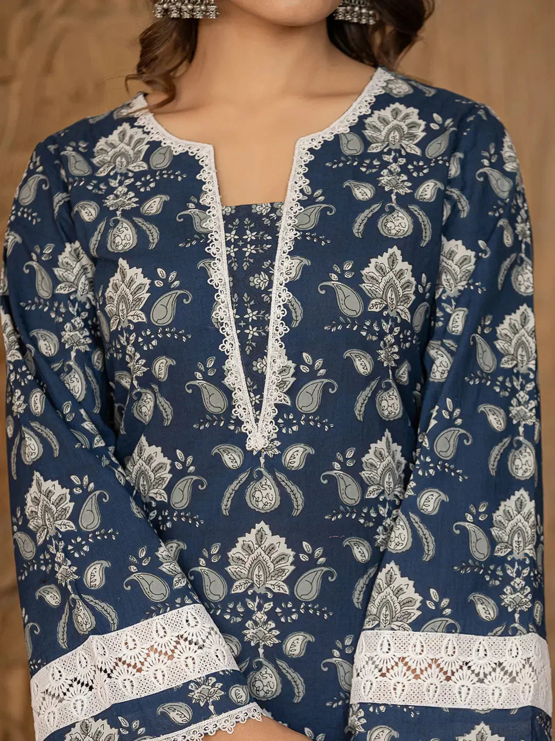 Yufta Blue Floral Print Pakistani Style Kurta Trouser And Dupatta Set
