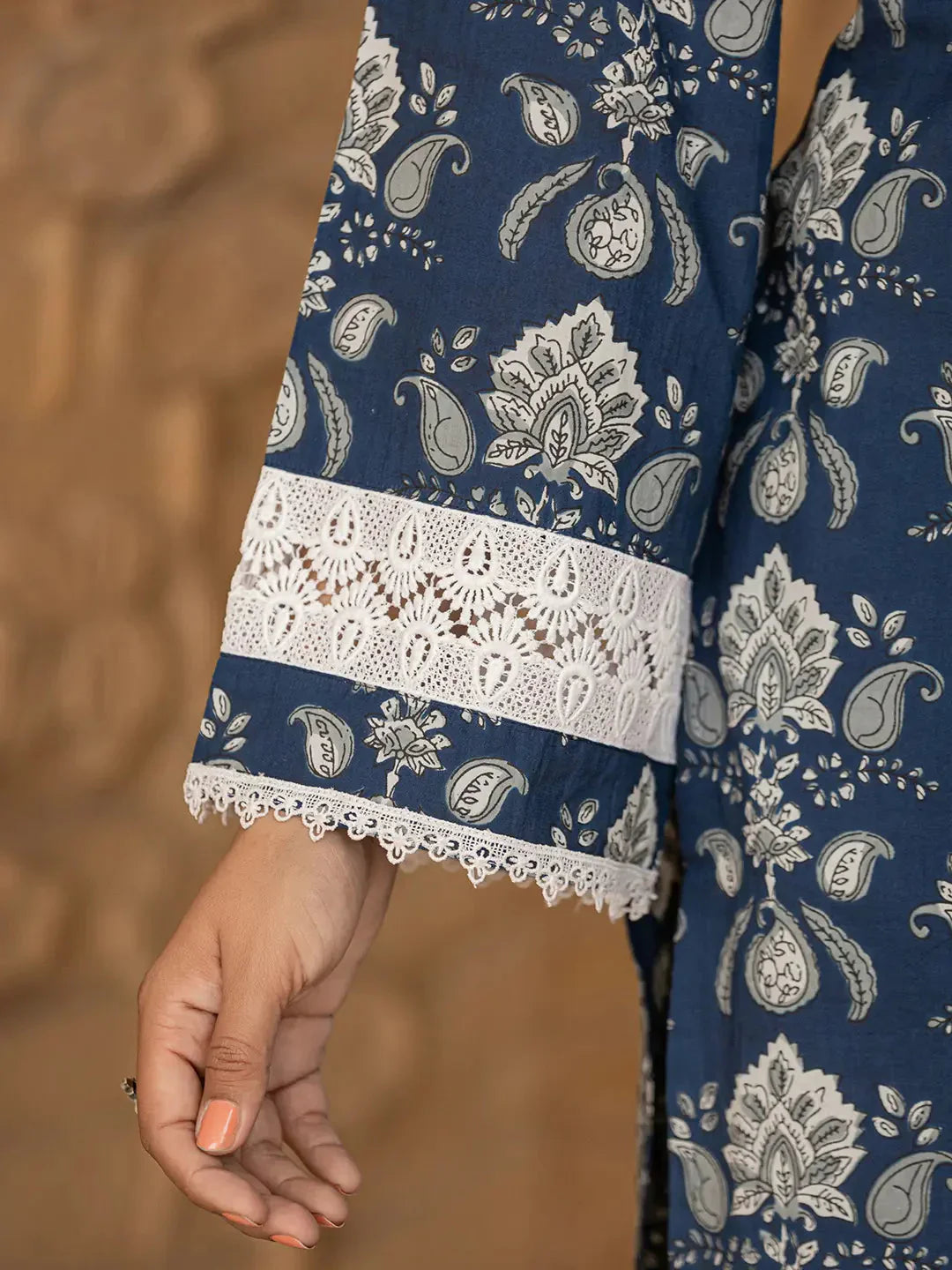 Yufta Blue Floral Print Pakistani Style Kurta Trouser And Dupatta Set