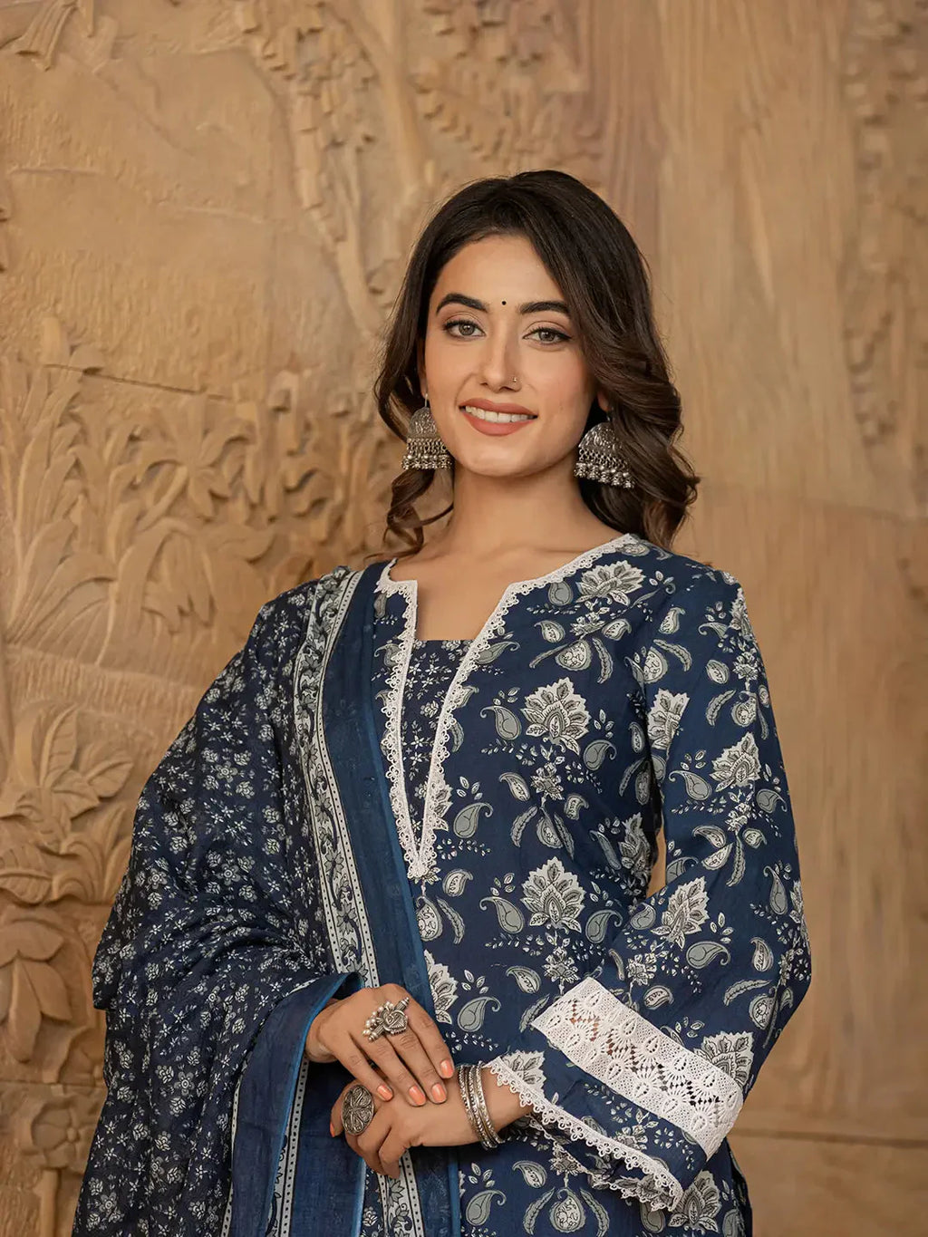 Yufta Blue Floral Print Pakistani Style Kurta Trouser And Dupatta Set