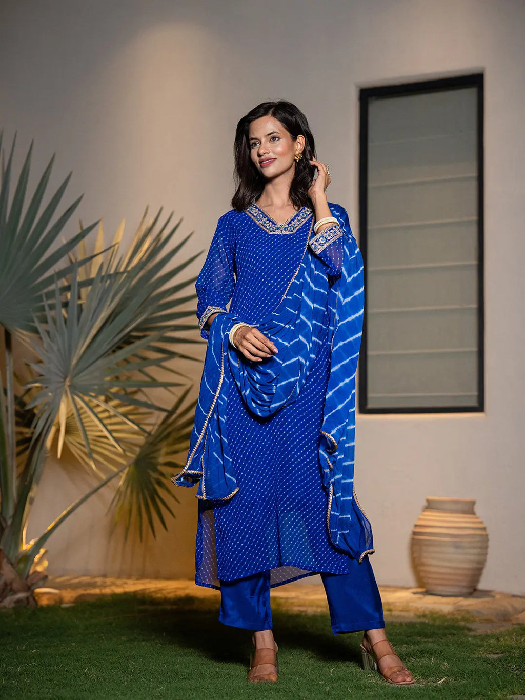 Yufta Blue Georgette Lehriya Kurta Dupatta Set