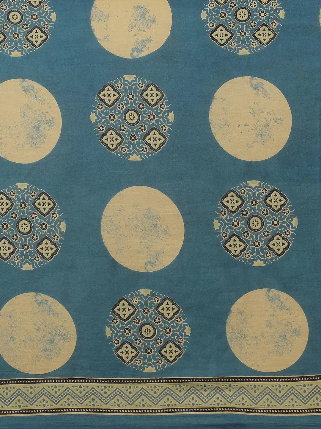 Yufta Blue Printed Saree - Distacart