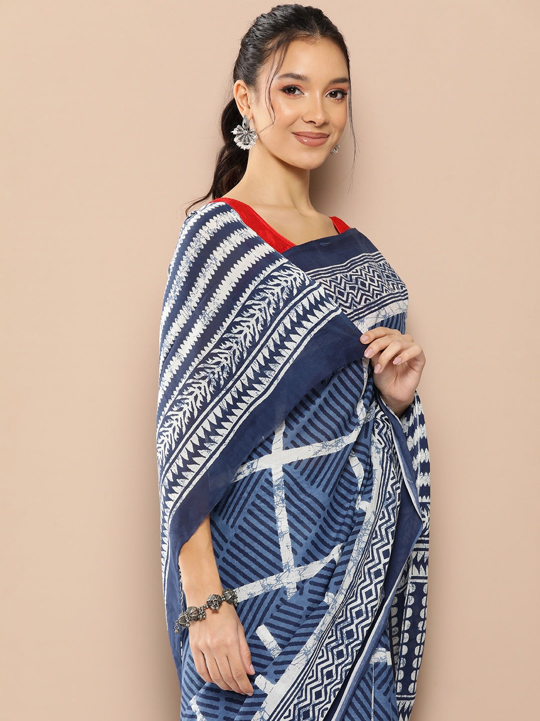Yufta Blue Striped Mulmul Cotton Sarees With Unstitched Blouse - Distacart