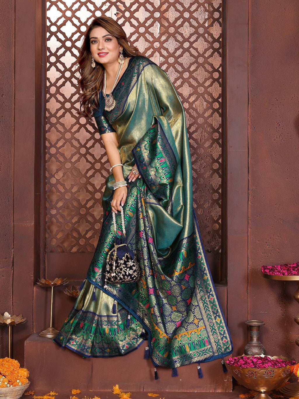 Anaita Banarasi Tissue Silk Saree - Distacart