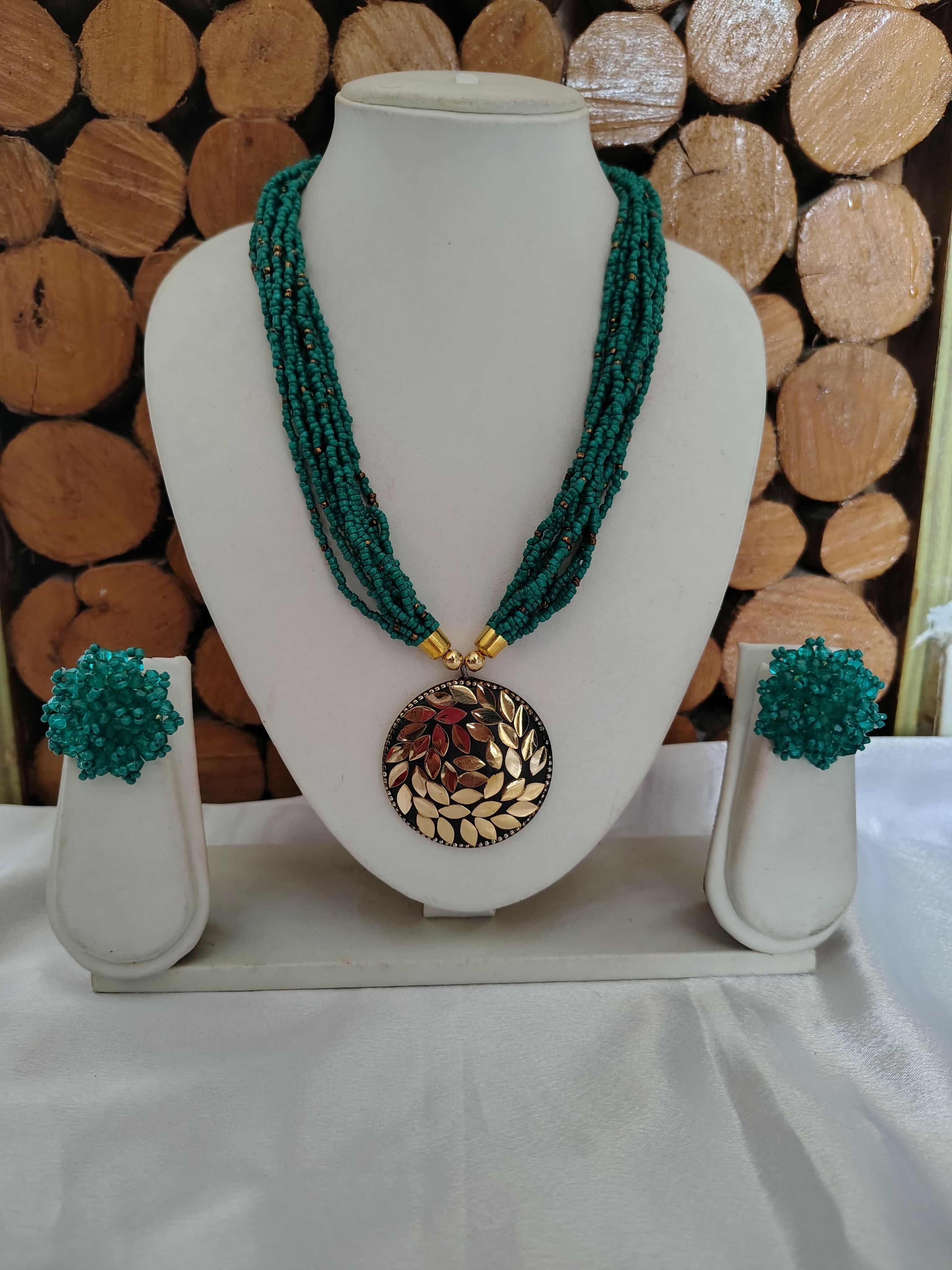 Inhanns All-Day Statement Beaded Necklace Set - Sea Green