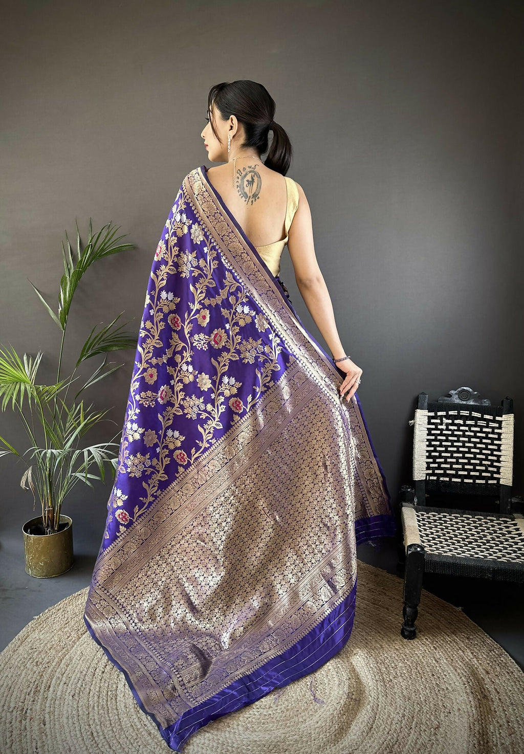 Joban Fashion Violet Floral & Ethnic Motifs Design Soft Silk Meenakari Banarasi Saree - Distacart