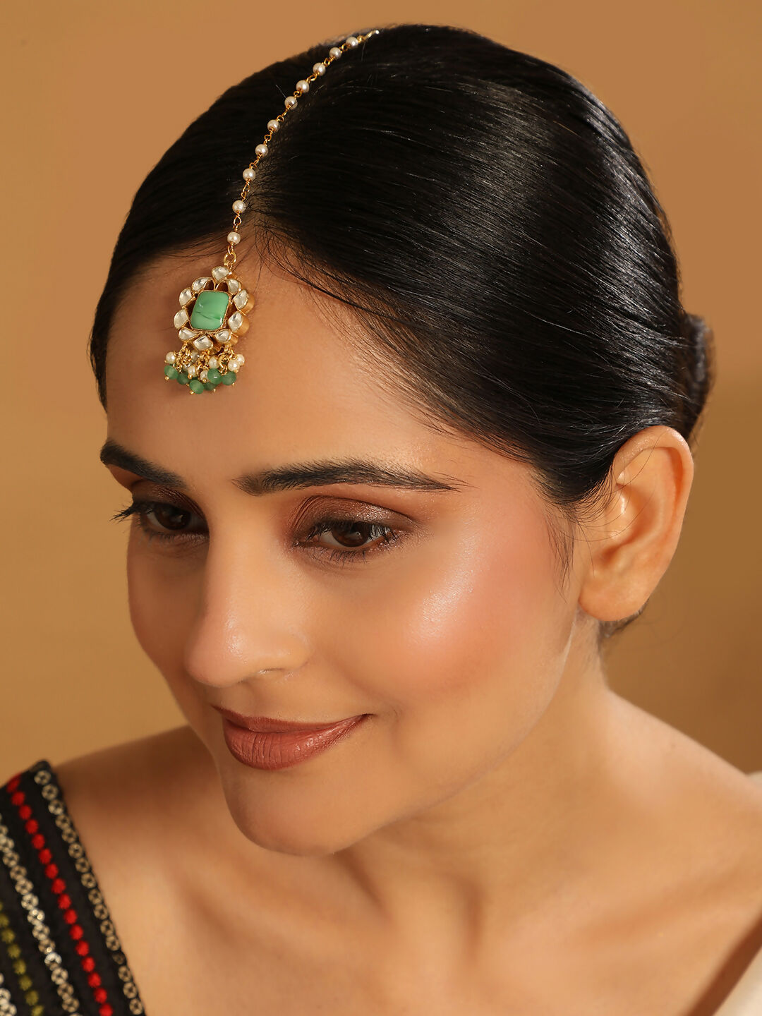 Nuyug 22K Gold-Plated Kundan & Green Stone Embellished Maang Tikka Head Jewellery - Distacart