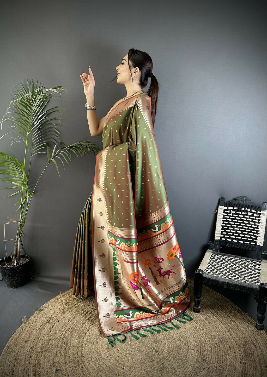 Joban Fashion Mehendi Green Peacock & Floral Motifs Soft Lichi Silk Kanchipuram Saree - Distacart