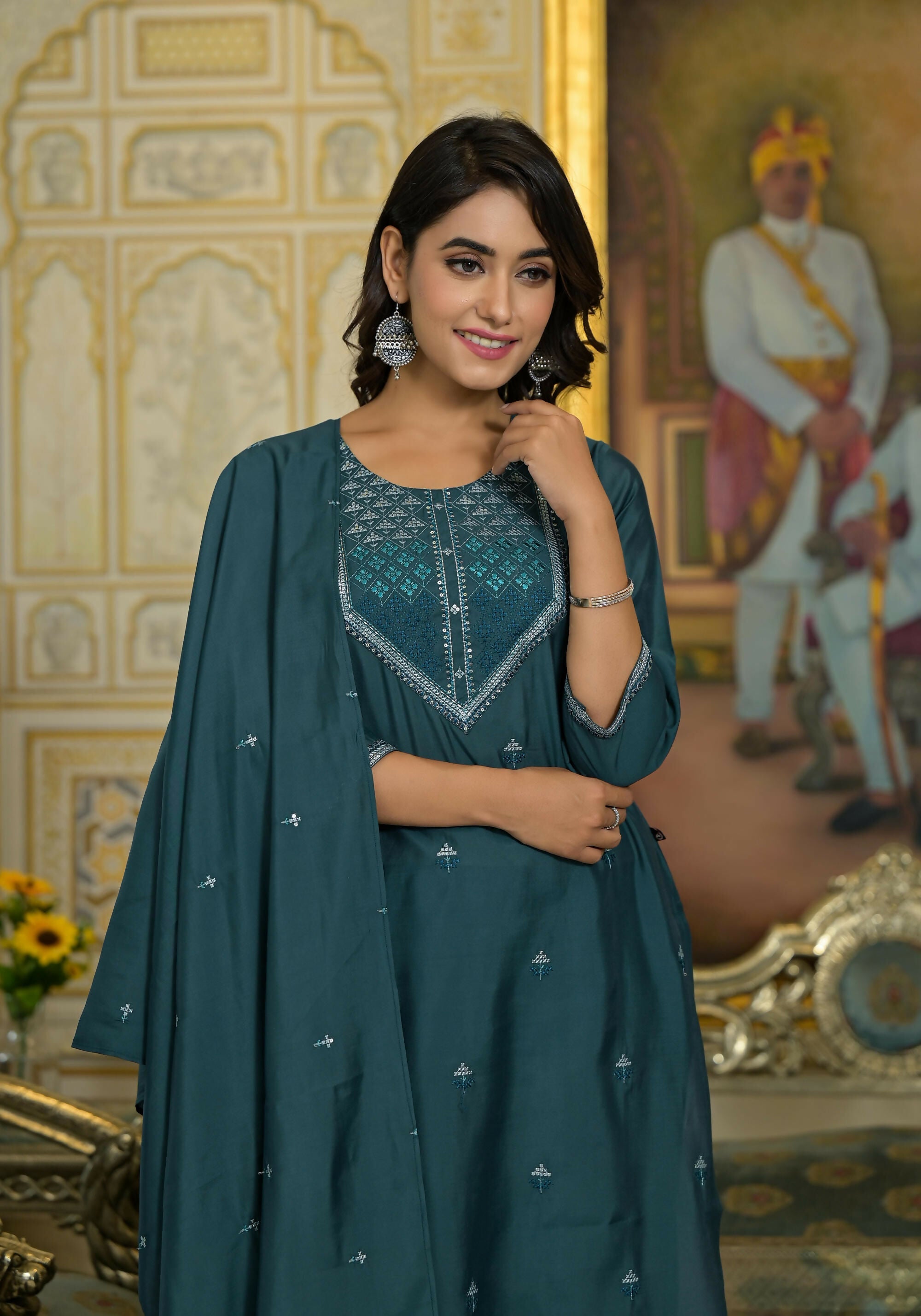 Juniper Women's Rama Green Thread Embroidered Viscose Kurta Pant And Dupatta Set With Sequins Work