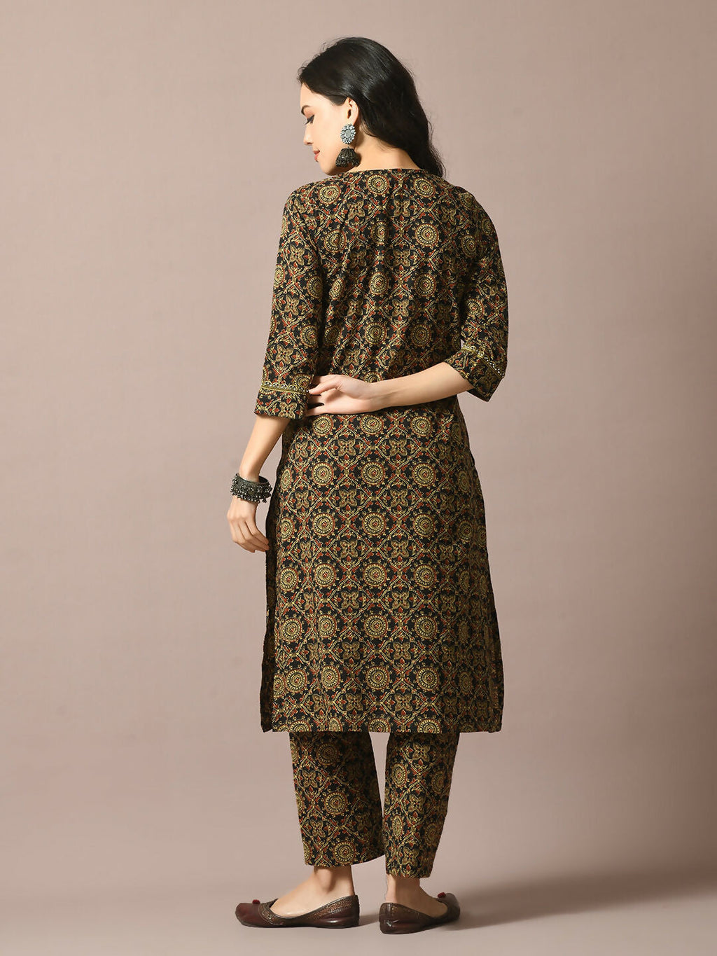 Myshka Women's Multi Printed Cotton Straight Party Kurta Set