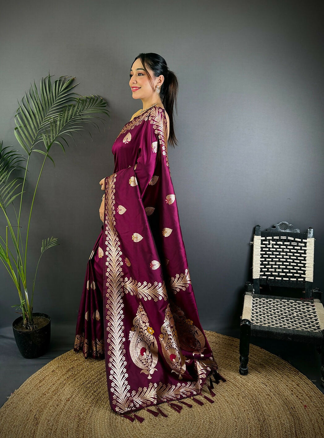 Joban Fashion Banarasi PlumWoven Soft Silk Saree - Distacart