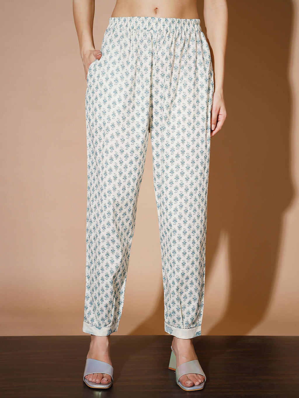 Myshka Women Multi Floral Kurta & Trousers - Distacart