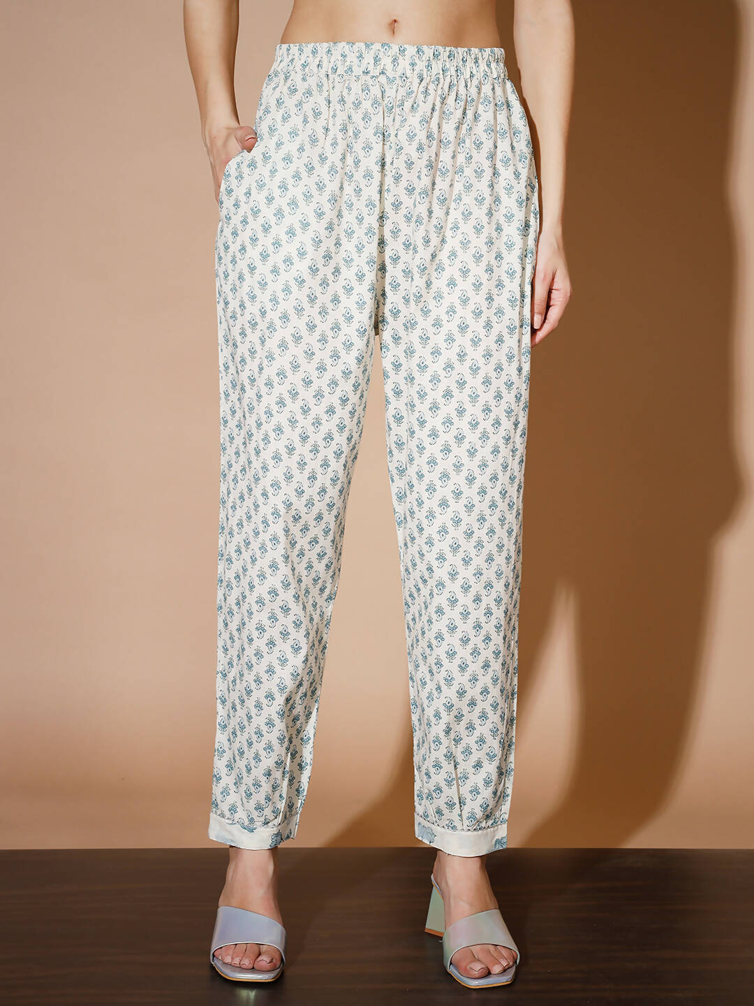 Myshka Women Multi Floral Kurta & Trousers - Distacart