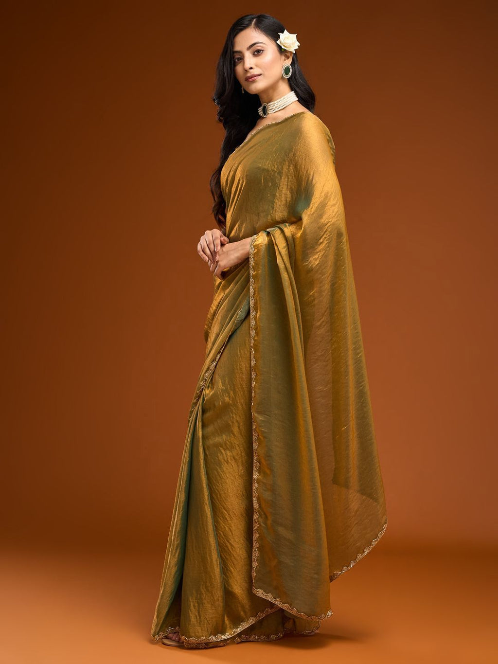 kasee Solid Beads and Stones Saree - Distacart