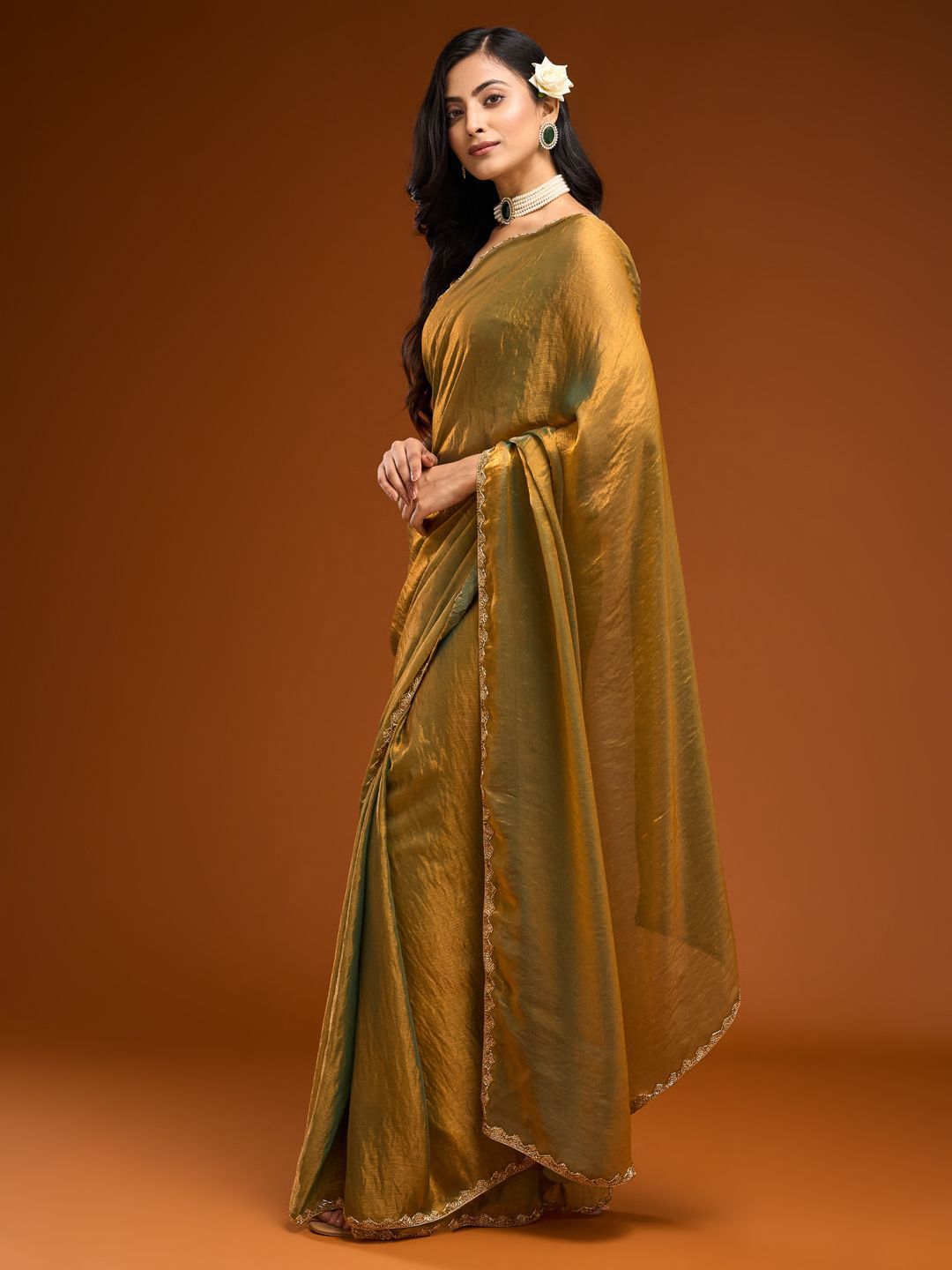 kasee Solid Beads and Stones Saree - Distacart