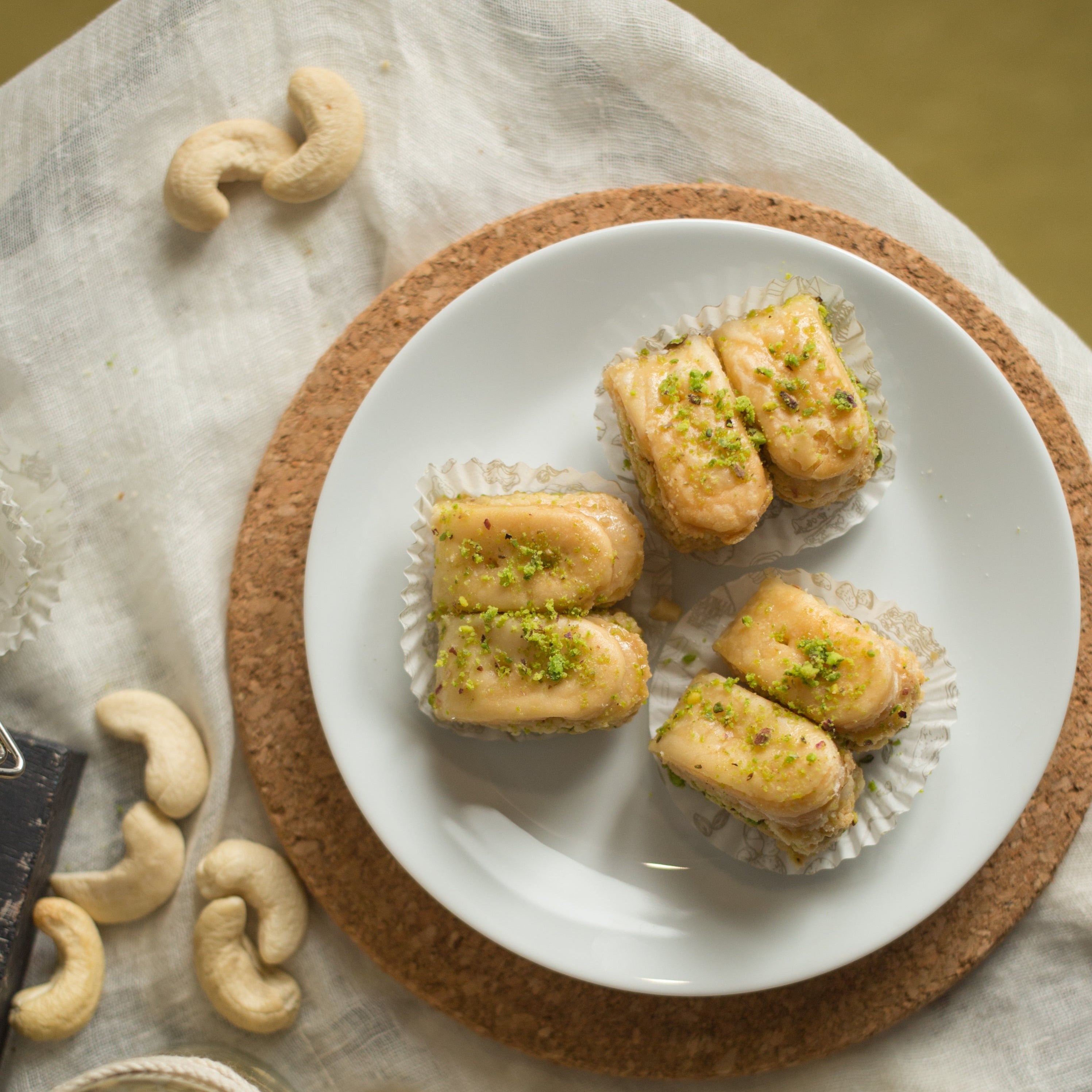 Almond House Cashew Bud - Distacart