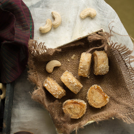 Almond House Flaky Cashew Turkish Roll