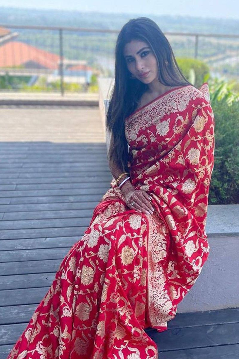 Vamika Weaving Banarasi Jacquard Red Kanjivaram Saree