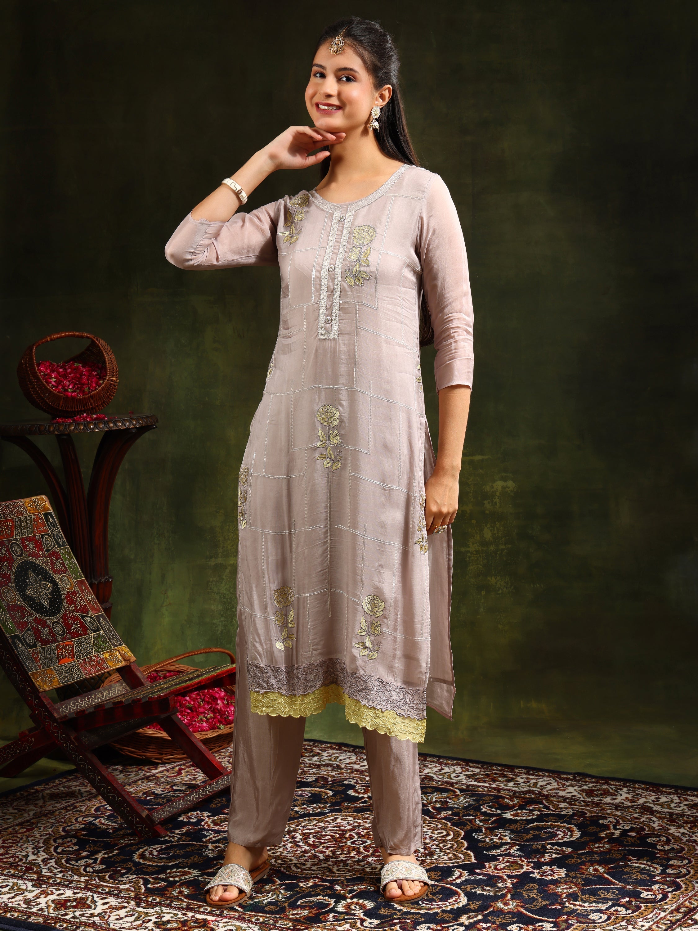 Hand Embroidered Kurta With Pant & Organza Sequined Embroidered Dupatta, Grey - Hiral Fashion - Distacart