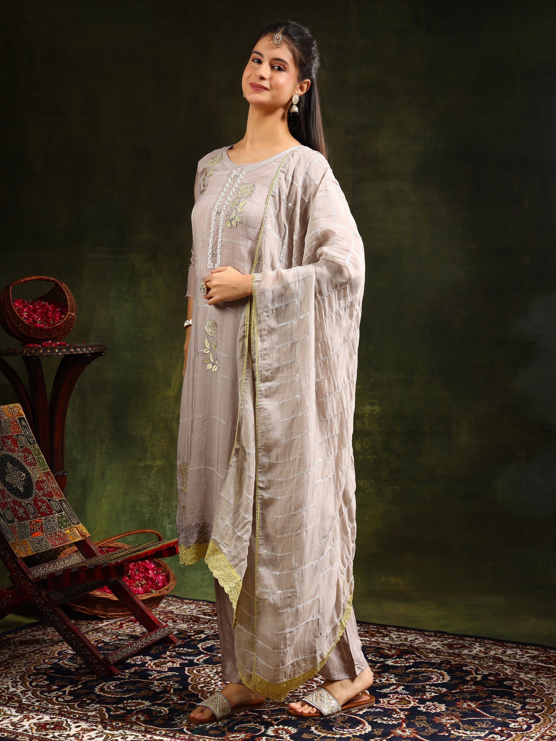 Hand Embroidered Kurta With Pant & Organza Sequined Embroidered Dupatta, Grey - Hiral Fashion - Distacart