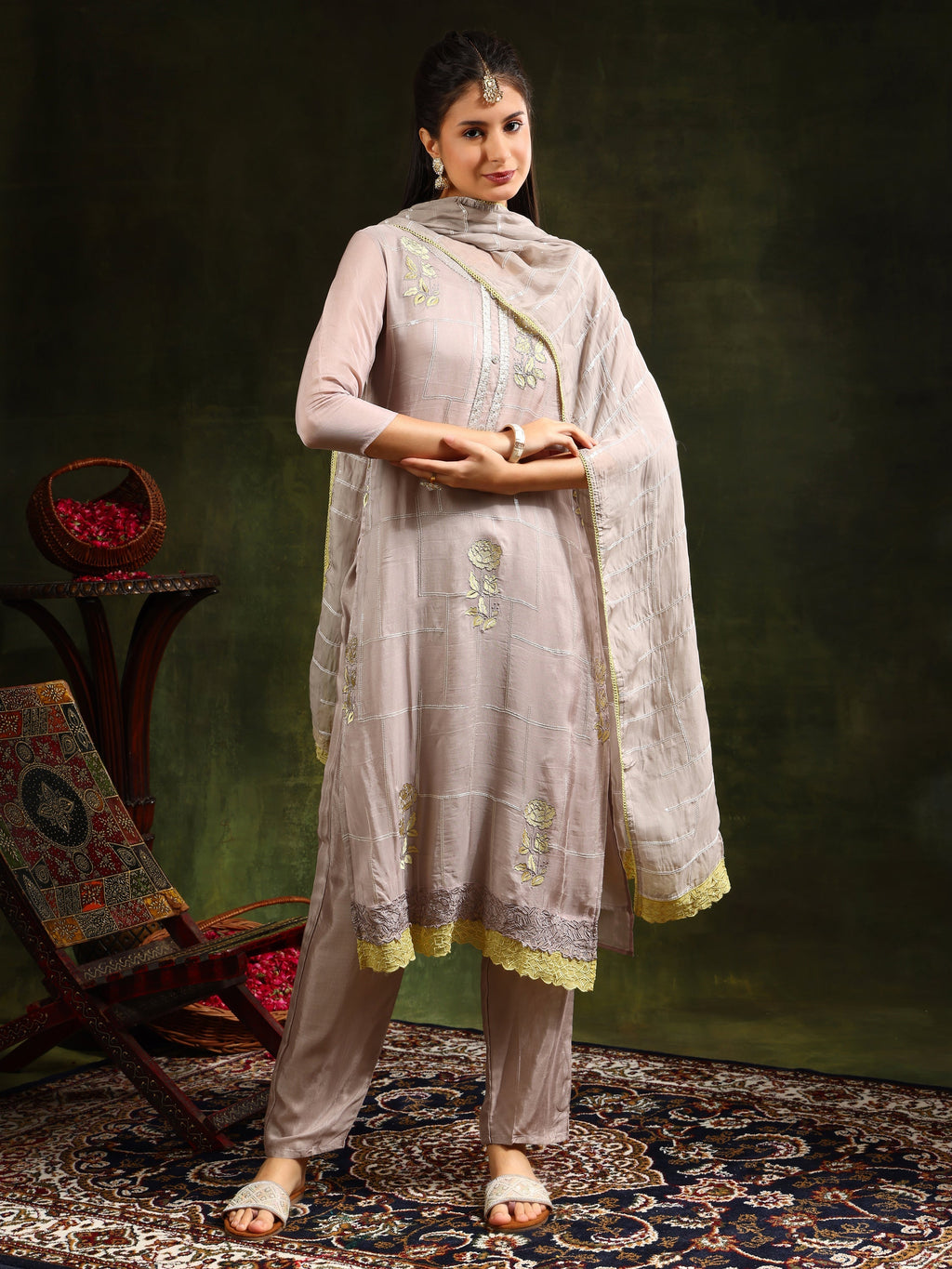 Hand Embroidered Kurta With Pant & Organza Sequined Embroidered Dupatta, Grey - Hiral Fashion - Distacart