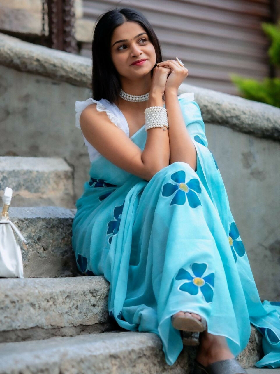 Prime Volt Women's Sky Blue Floral Digital Print Soft Linen Saree With Blouse - Distacart