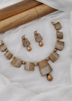 Jewel City Stunning Traditional Gold-Plated Choker Necklace Set