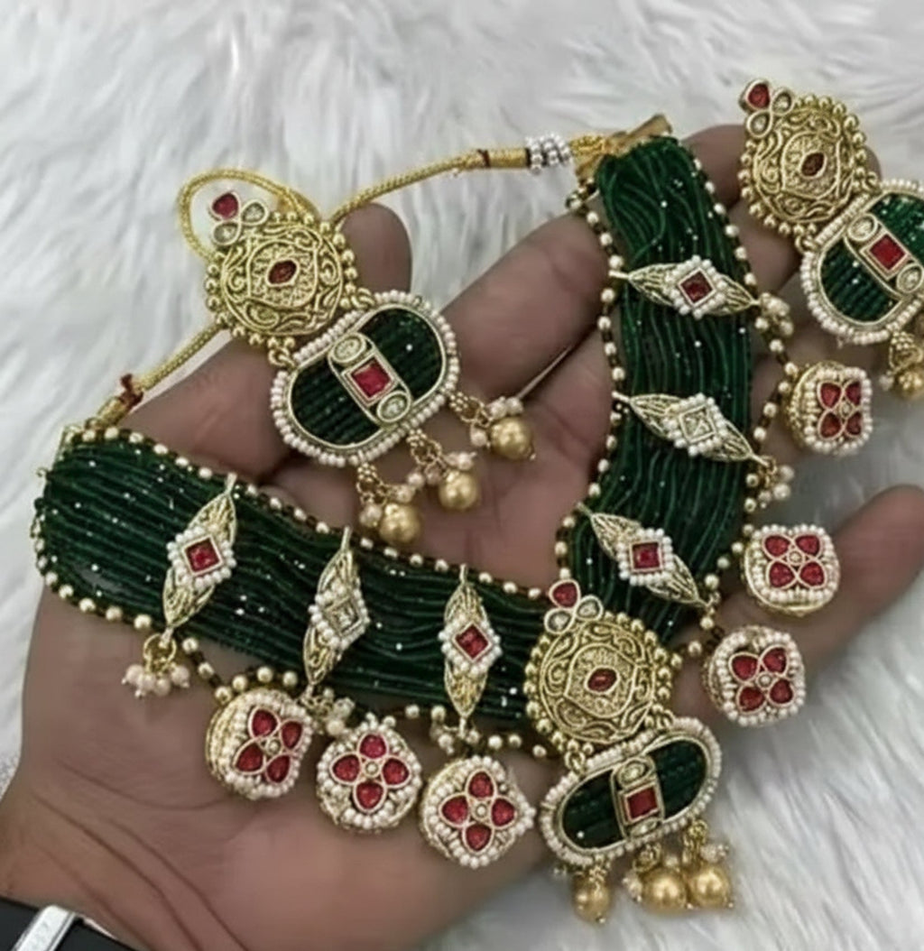 Jewel City Handcrafted Emerald Green Polki Necklace And Earrings Set