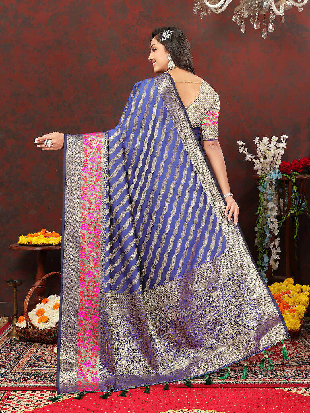 Lorenvalley Fashion Purple Soft Silk Woven Design with Zari Weaving Leheriya Design Saree