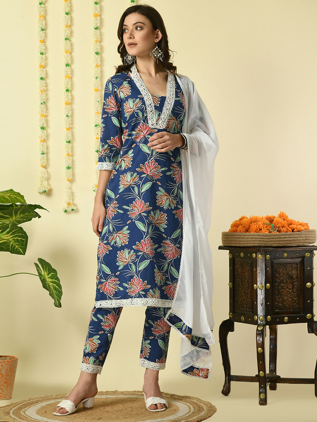 Myshka Women's Blue Pure Cotton Kurta & Trousers With Dupatta Party Sets
