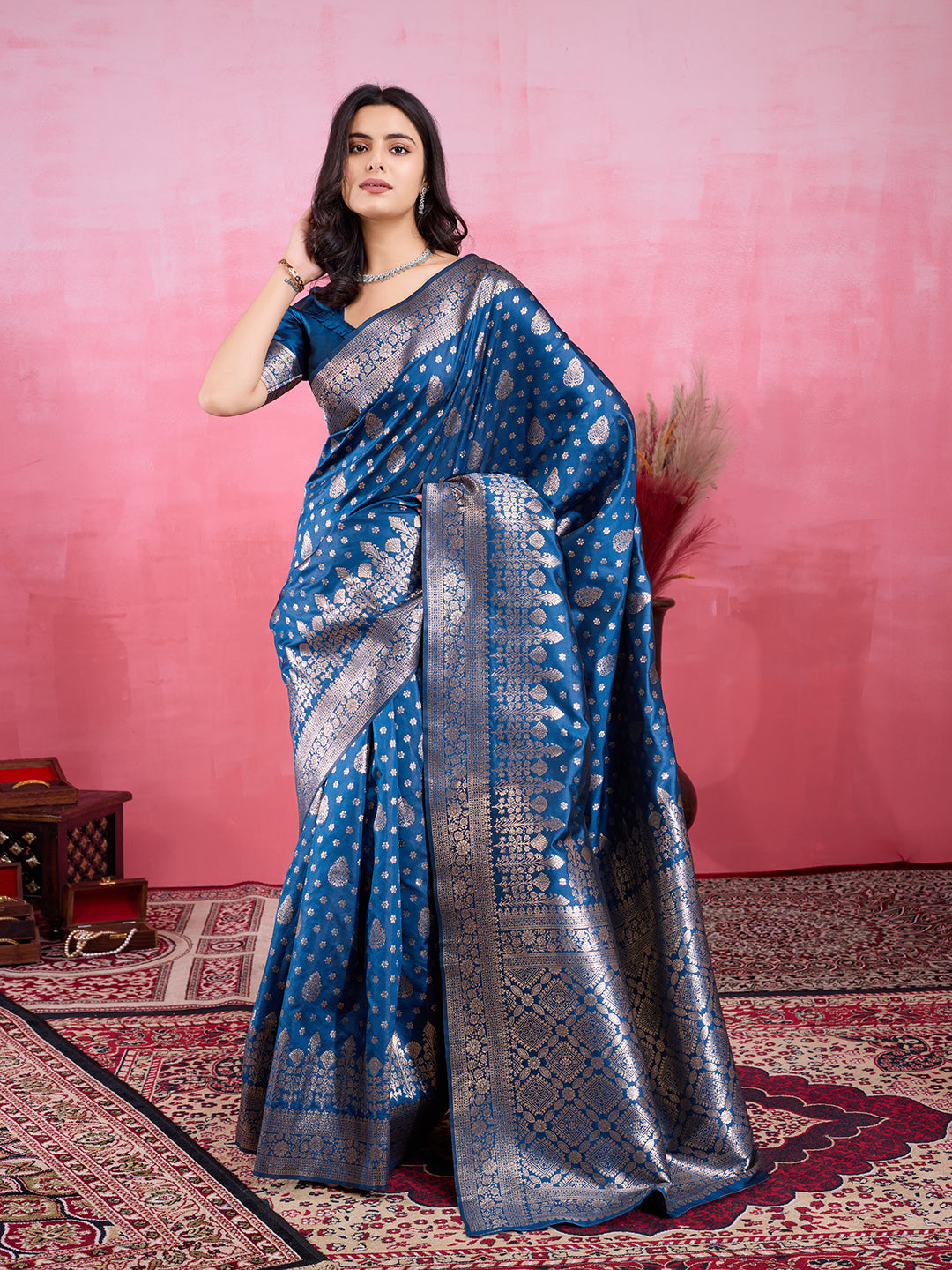 Vedant Vastram Banarasi Silk Fashion Saree - Rama