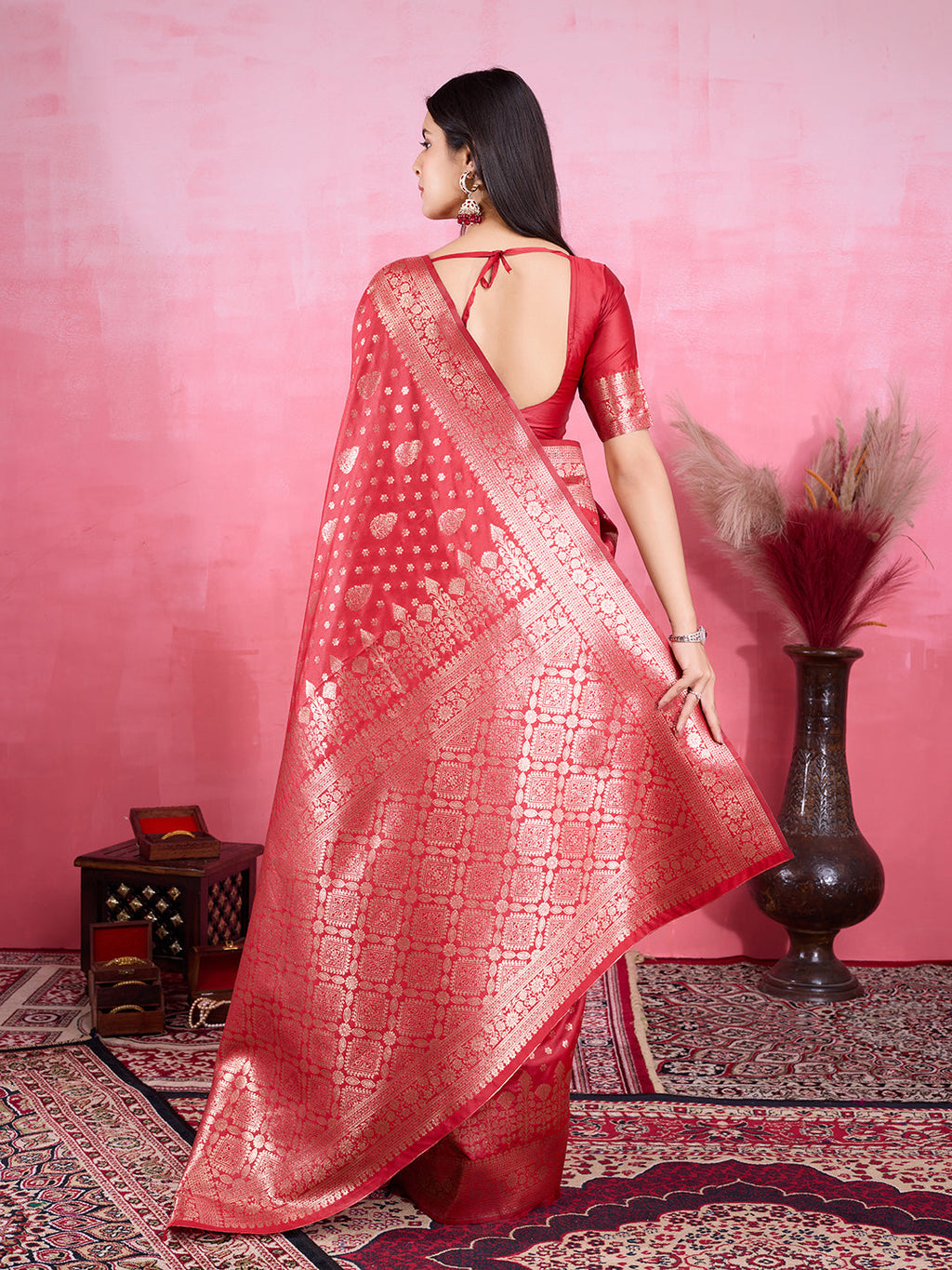 Vedant Vastram Banarasi Silk Fashion Saree - Red