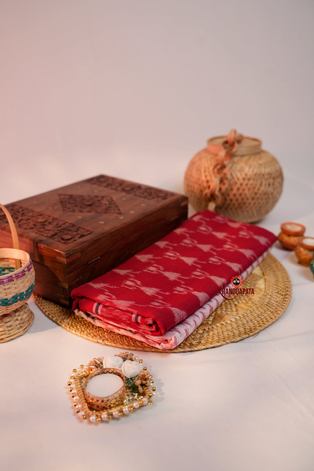khanduapata Red & White Design Cotton Saree For Women - Distacart