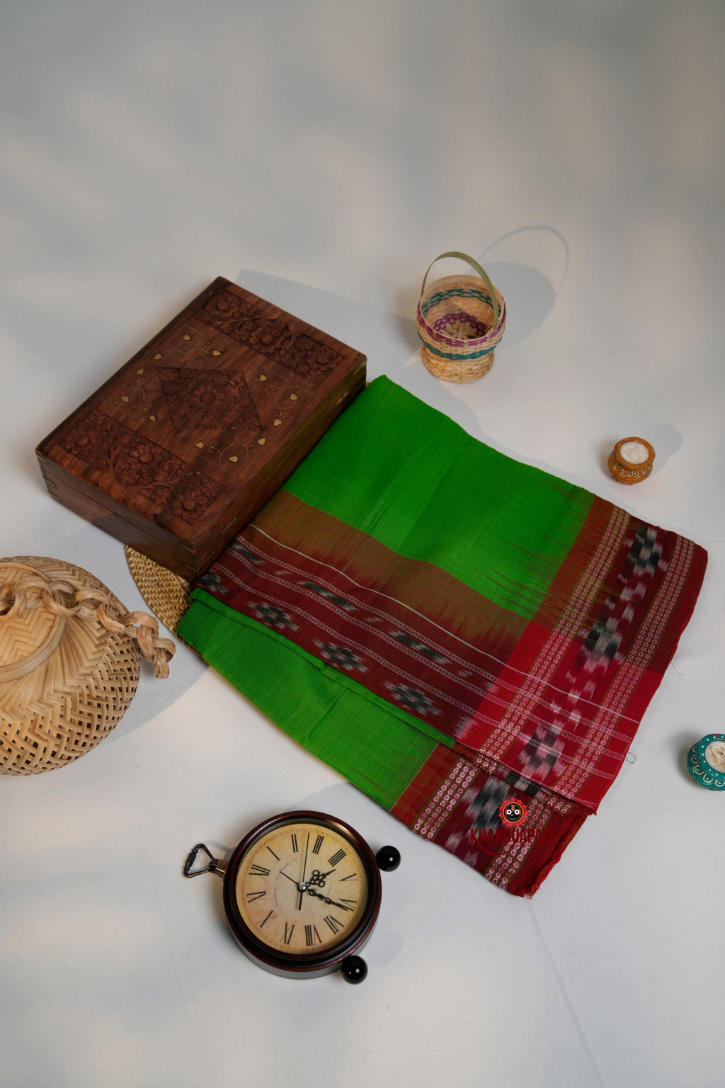khanduapata Green & Maroon Colour Dot Design Cotton Saree For Women - Distacart